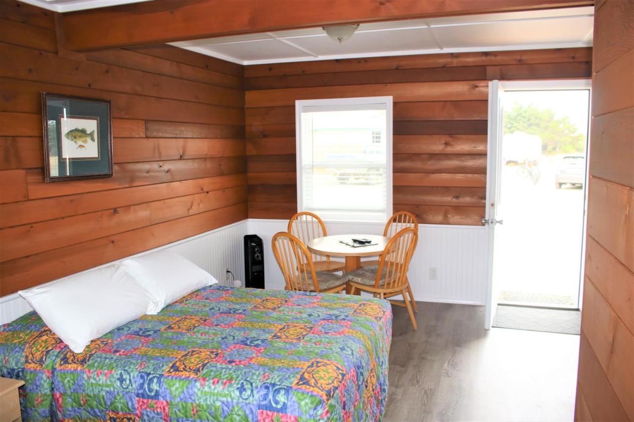 Motel The Lowtide